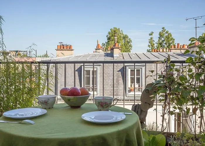 20 Eme Rue Des Vignoles Au 6 Eme Ciel Apartman Párizs